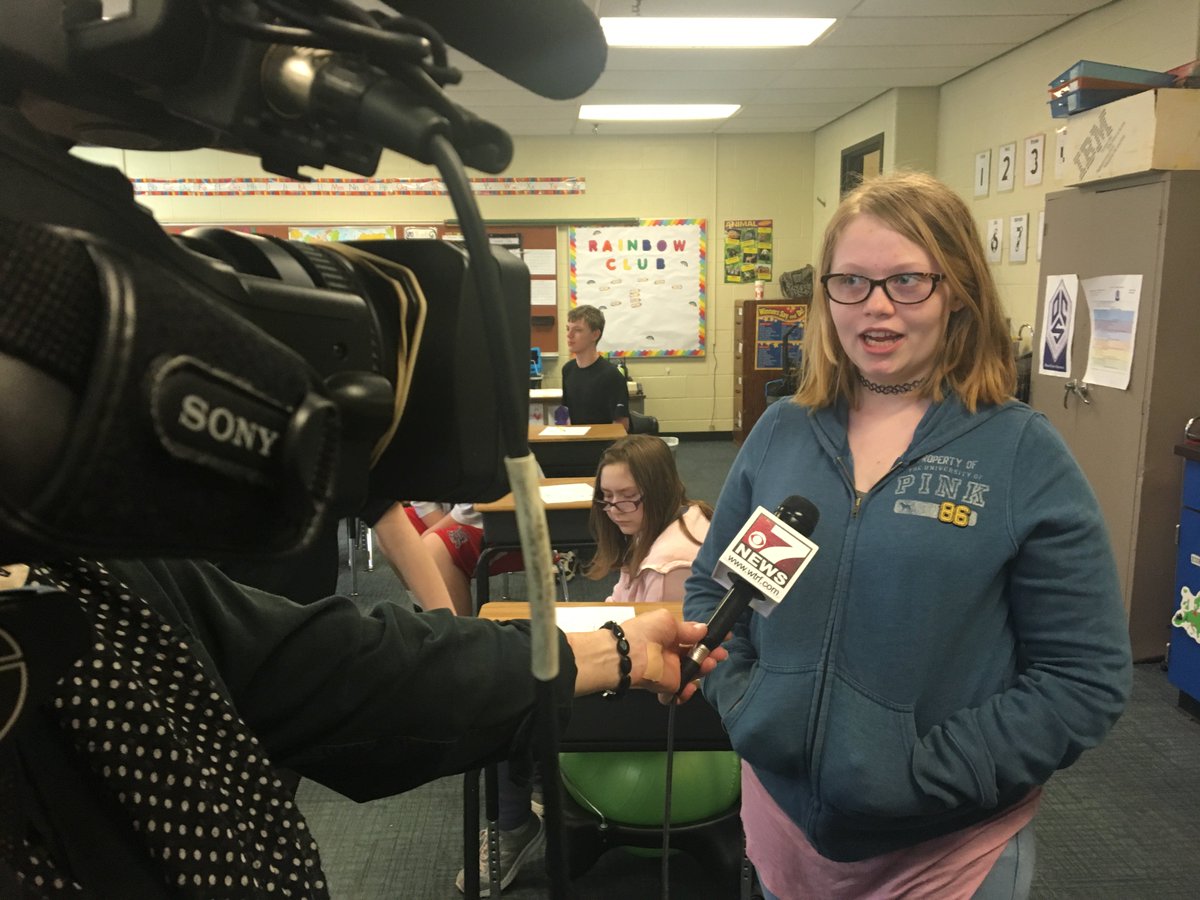 OhioCounty1's tweet image. The Wheeling Middle School Hydroponics and Aquaponics Projects will be featured tonight on WTRF 7News!!!
#TogetherWeAchieve
#math4lifeWV