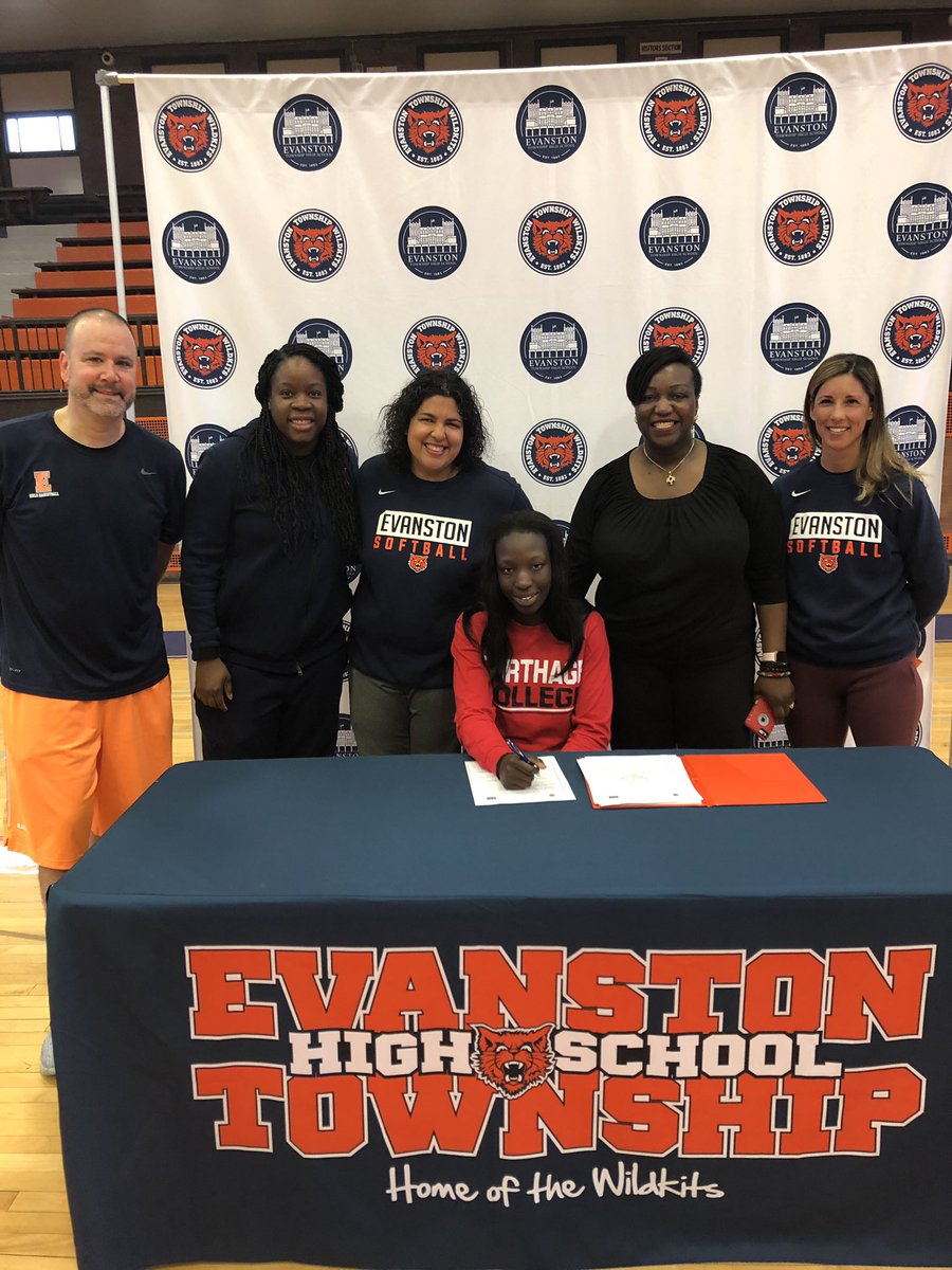 ETHSports's tweet photo. Congratulations &amp; #MaxEffort to Elizabeth Ayeni on her commitment to attend school and continue playing Softball at Carthage College!!!
@CarthageSball #SigningDay
@Pioneer_Press @EvanstonPatch @EvRoundTable @ETHSWildkits @WildkitSoftball https://t.co/Y5a3rRHkon