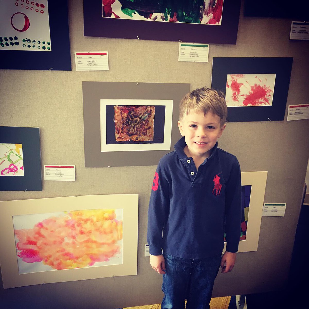 DaffneiRiedel's tweet photo. Play school art show and silent auction. He is so proud! He made us pose with his work. #MOB #lifewithJR #hesatlongenoughforart #boymom #mybaby #prek #WednesdayMotivation #highgold https://t.co/cU9ZAvNkeV