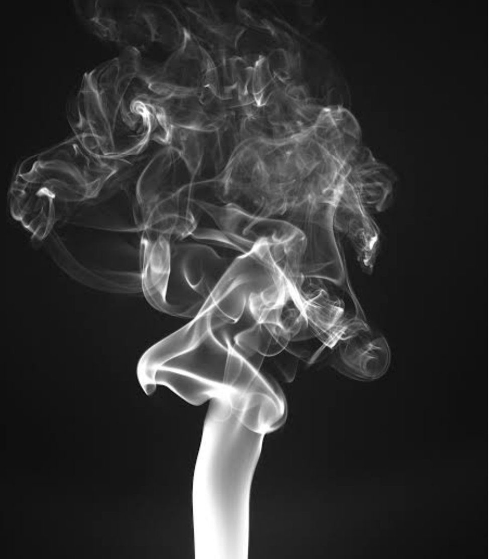 AmmiVeggieman's tweet photo. "What's that smell in the atmosphere, you can pretend like you just don't care, once there's smoke fire near somewhere, in the land of the free too much lives in there.." excerpt from #sinkingship #VeggieManStyle #lyrical #exposure #empowerafrica  #truth #power #focus #truthfire https://t.co/lluvlmSisc