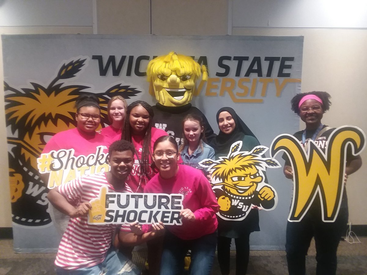 Jessica_WHHS's tweet photo. #WichitaState #AvidDay https://t.co/2UJi6P8ocE