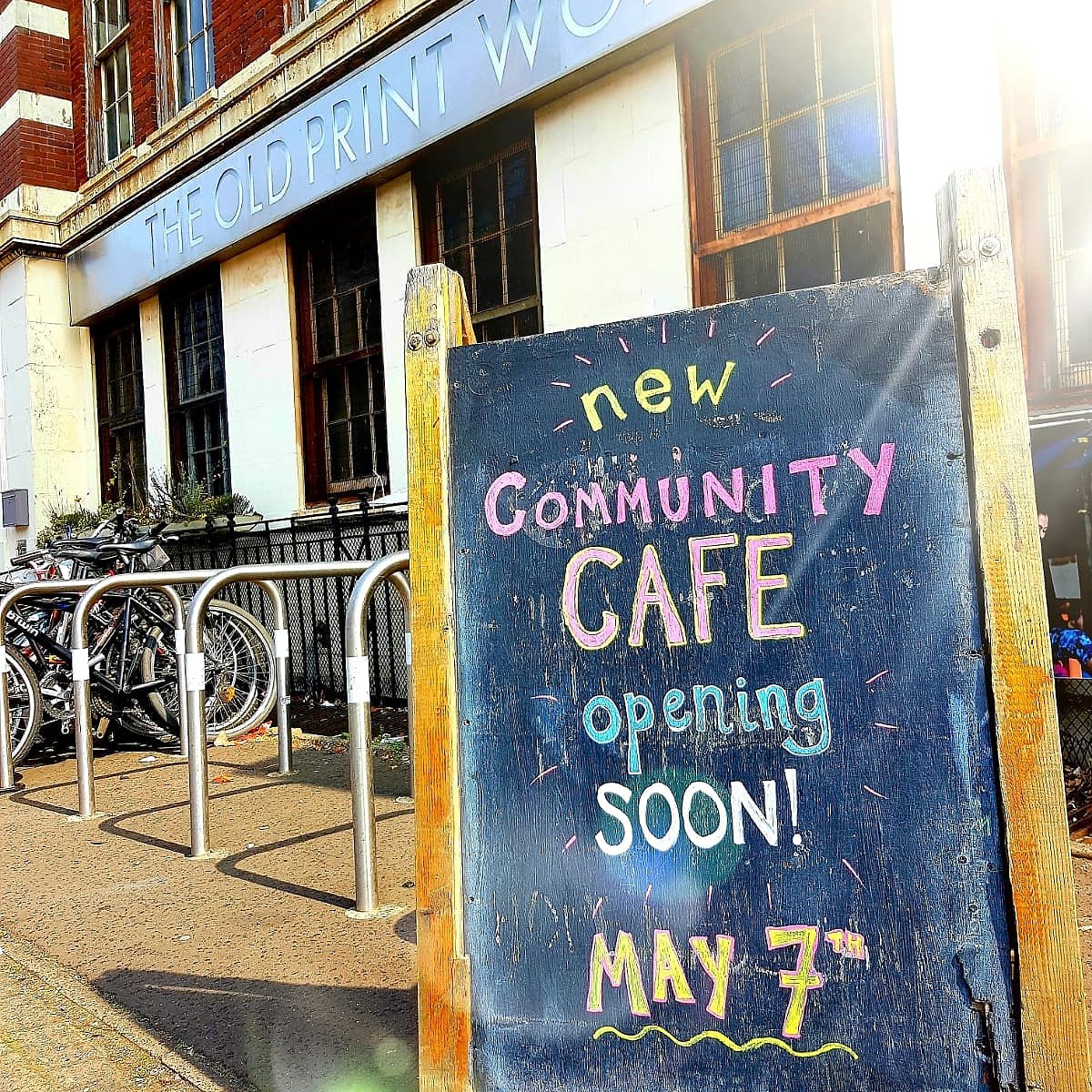 MixTheCafe's tweet photo. Excited to announce that The Mix will be opening soon! A new community café that brings people together through the sharing of cooking and cultures.

Stay tuned! 🍴🌞☕ https://t.co/78GnYr6SnX
