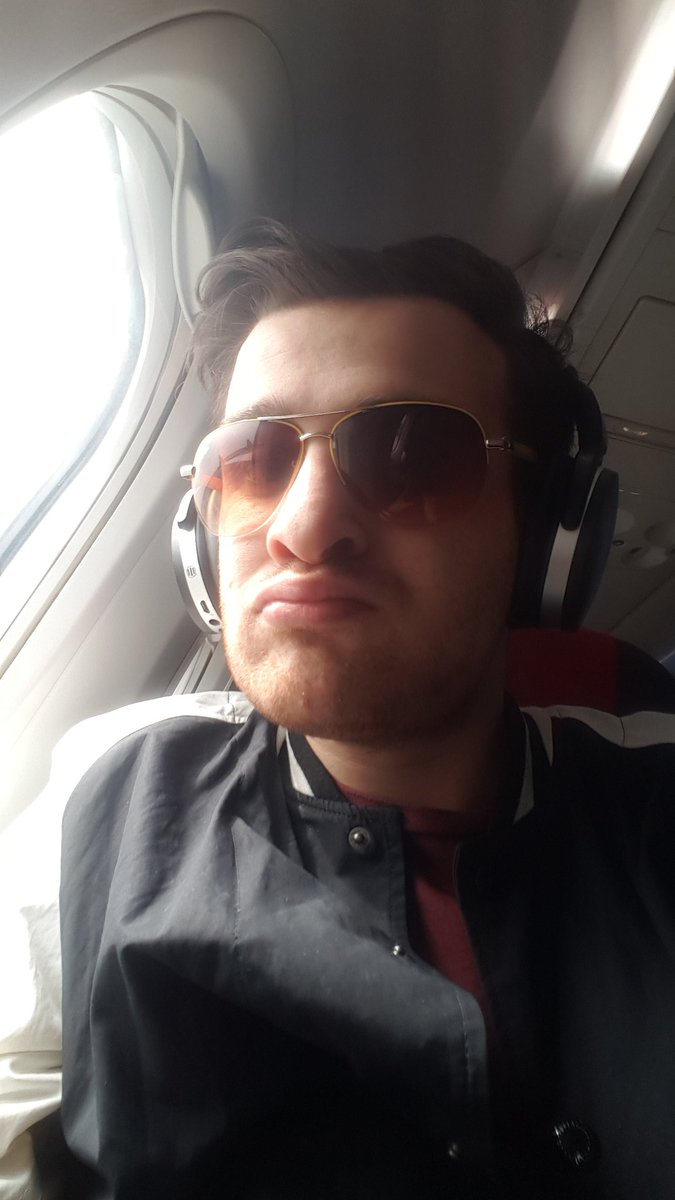 NeiL_Mcs's tweet image. Arrived in Copenhagen and reunited for the weekend with @monuCSGO with @Defusekids cu on the battlefield @Jayzwalkingz get ready for bed 😚