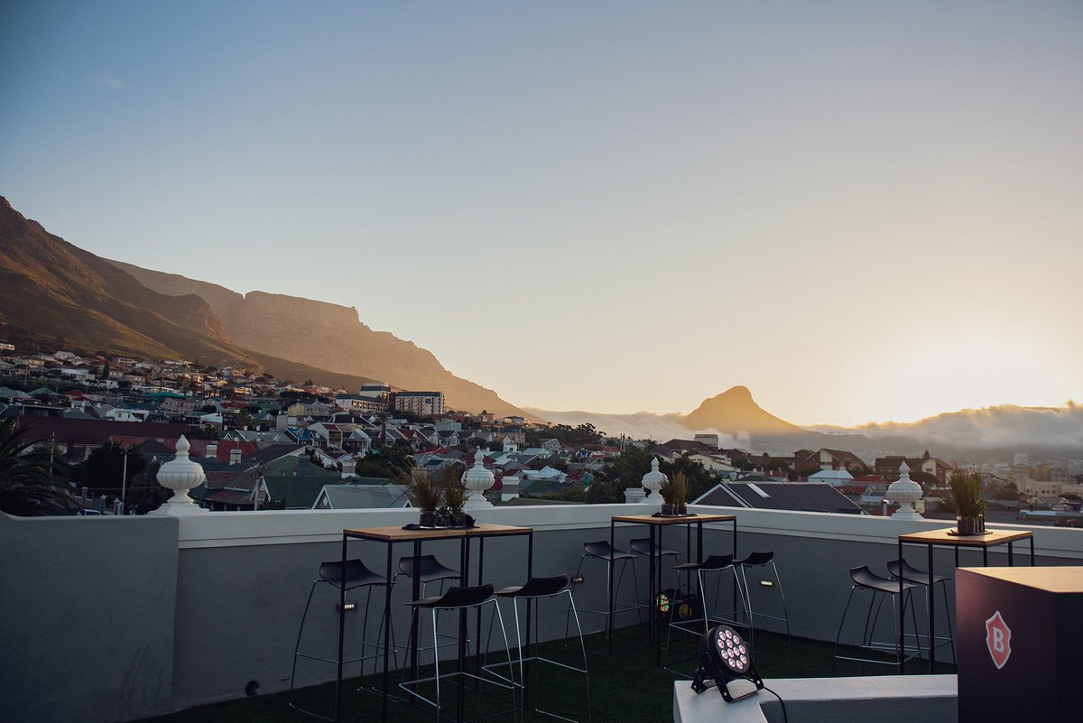 Just last week @CWWU_SA hosted the ultimate three part  #WhiskyJourney experience at our studios. Featuring the Drive-in, Jett and our new favourite - The Rooftop. Blog post coming soon!   #roodebloemstudios
📸: Amy de Kock #CapeTown #Whisky #Beautiful #events