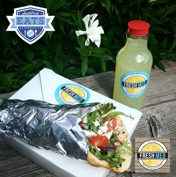 It's a beautiful Wednesday and we have food trucks! See the full lineup on our website! 

#food #foodie #southparkeats #Charlottenc #clt #charlottefoodtrucks #foodtrucks #lunch #clteats #eats #foodpics #charlottenc #southpark