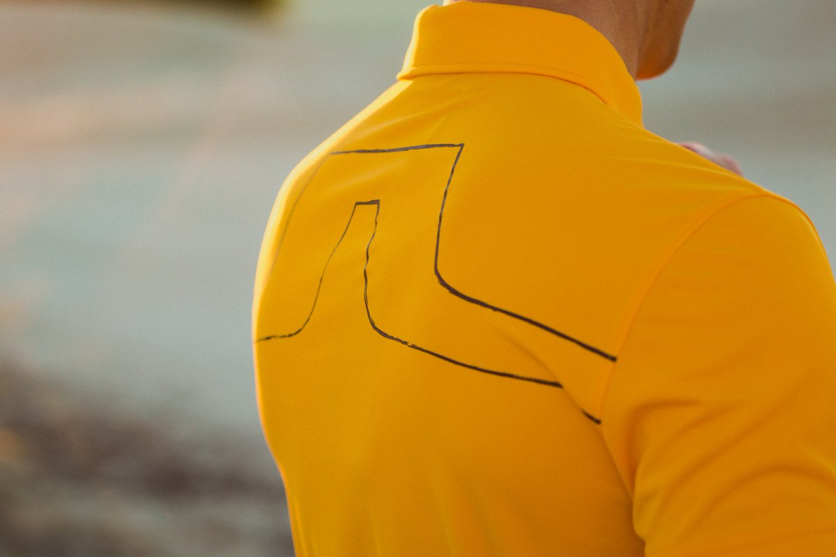 he ICONIC capsule by @jlindebergsport now available on TRENDYGOLF. Shop now: bit.ly/2Gn76ty
•
@jlindebergofficial #jlindeberg #golf #iconic #golffashion @mattwallacegolf @blixtjonas <a href="/CamiloVillegasR/">Camilo Villegas</a> <a href="/mattsjwallace/">Matt Wallace</a>