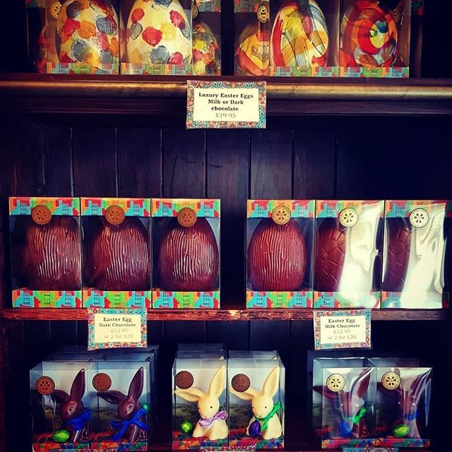 Drop by 123 Bruntsfield Place Edinburgh. This will be our last Easter in Bruntsfield... 10 years marks the end of an era, come &amp; pick up some chocolate to celebrate 🐥💐🌺🌼🦋🌏 This year we have made our award winning dark &amp; milk chocolate eggs &amp; bunn… bit.ly/2DgMu5G
