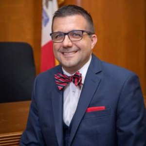 IowaLawSchool's tweet photo. Born and raised in Jones County, Iowa, Kristofer Lyons now serves as the top prosecutor in the county, having been elected County Attorney in 2018. How #IALaw impacted his journey: https://t.co/9Pa6ueJtBE https://t.co/x3piarbQTo