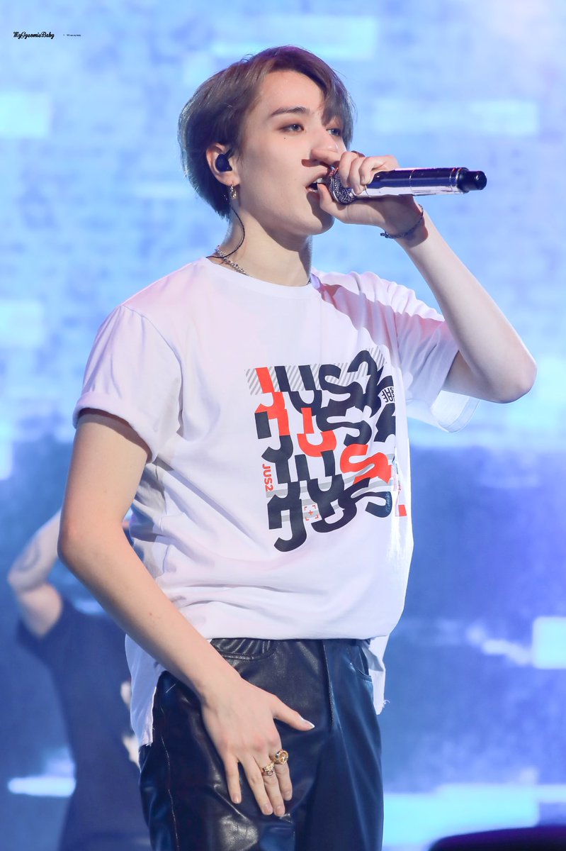 YGjus2's tweet photo. เซ็ทนี้ เกรี้ยวกราดมากลูก

#Yugyeom #Jus2_FOCUS https://t.co/AoEYXKZDHp