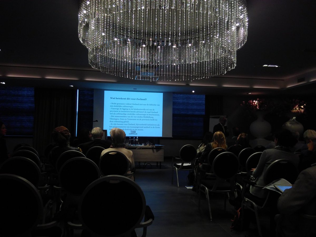 #Zeeland is voor de raad voor #cultuur stedelijke cultuurregio.  Goed advies tijdens seminar 'het Zeeuwse kapitaal' vandaag in #Middelburg <a href="/provzeeland/">Provincie Zeeland</a>