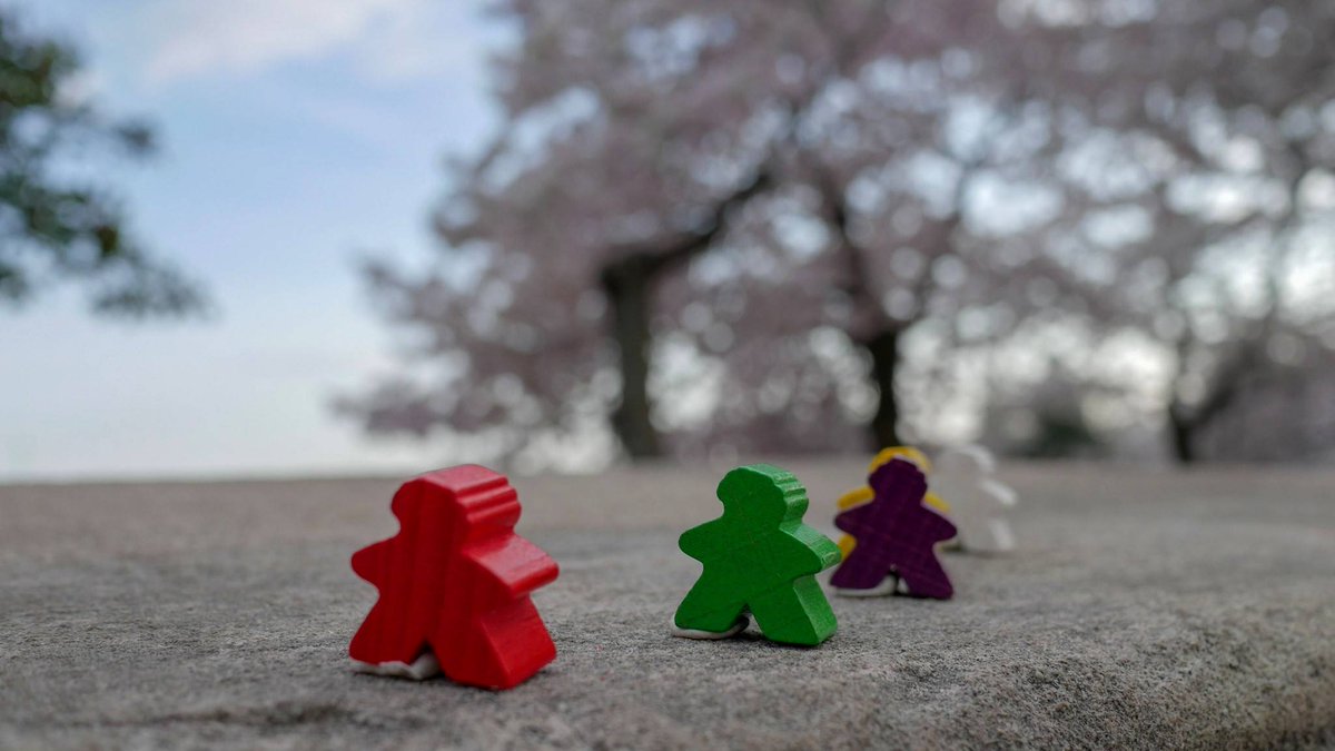 washingcondc's tweet photo. Where the Meeple are these People? The Meeples are on their way but where are they going?
#Boardgames #WhereTheMeeple #Tabletop #WashingCon #DC #TabletopCon #Guess https://t.co/eKjaZ9dbI2