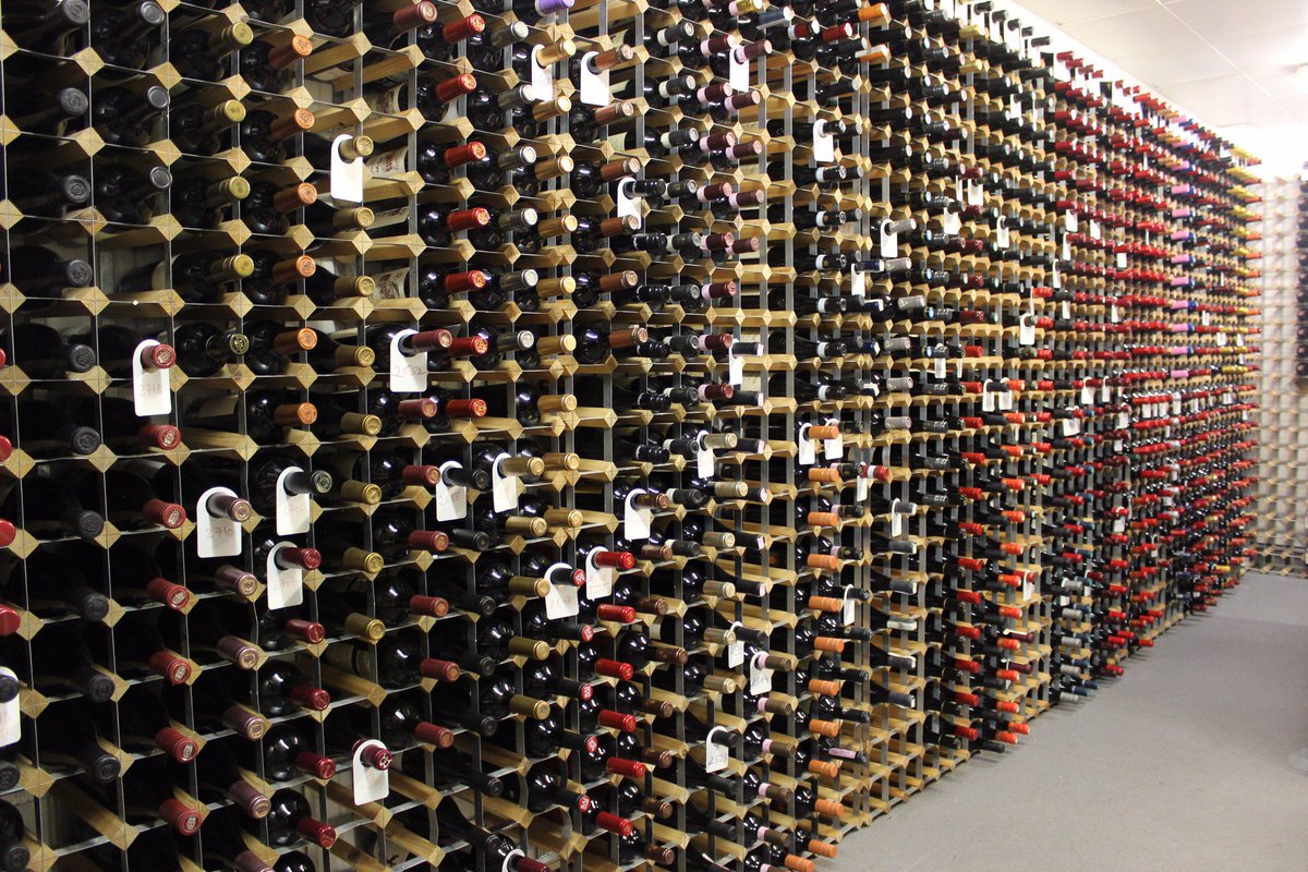 It's #MalbecWorldDay and to celebrate we've got a wide range of exceptional Malbec Reserva for you to try in our extensive wine list at La Belle Époque #LBESofitel #Argentina #London #Heathrow #PicOfTheDay #Malbec #Mendoza #WineWednesday #winelover #wine #Reserva