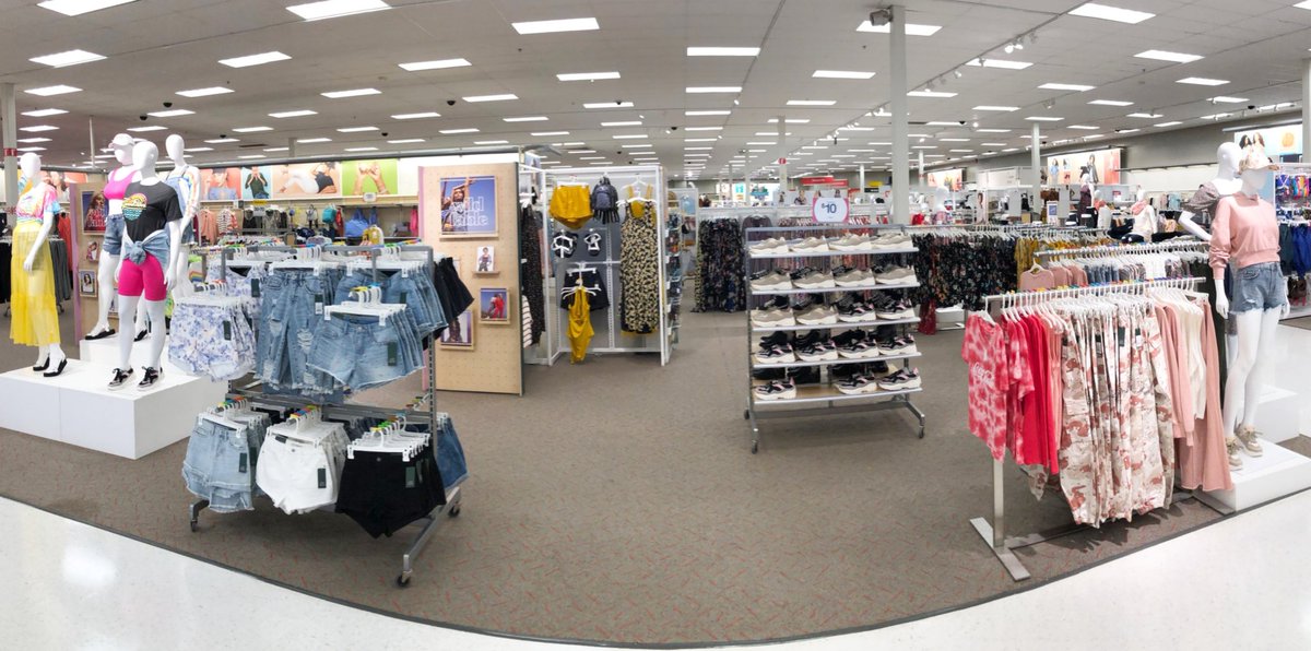 shaheedAtTarget's tweet image. Whether you're Hopping on a Last minute Flight to Coachella, looking for a Chic Easter Outfit, TARGET Oxford Valley has your back! We have the perfect Spring Xhilaration dresses in multiple Silhouettes on Sale for $25! We also have Denim Shorts in various Washes all under $20!