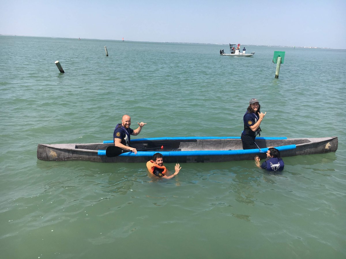 UTSA's tweet photo. Who says Roadrunners stick to land? 😏 Last weekend, #UTSA competed in the American Society of Civil Engineers Concrete Canoe Competition 🛶 After crafting a concrete canoe that can float (what?!), our team hit the waves for the 1st time in 3 years. #BirdsUp! 🤙🏾 @EngineeringUTSA https://t.co/uMu36yheK7