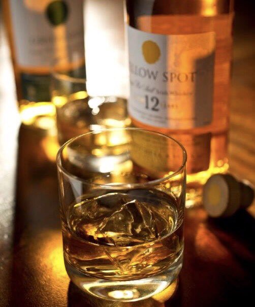 Venez nous rejoindre #ELYWINEBAR Samedi soir avant #LEIvTOU demie-finale @aviva On est à prêt pour vous accueillir avec nos steak Bio et nos vins exceptionnels sans oublier nos bières du pays. <a href="/leinsterrugby/">Leinster Rugby</a> V <a href="/StadeToulousain/">Stade Toulousain</a> <a href="/ChampionsCup_FR/">Investec Champions Cup France</a> <a href="/ChampionsCup/">Investec Champions Cup</a> #Leinst