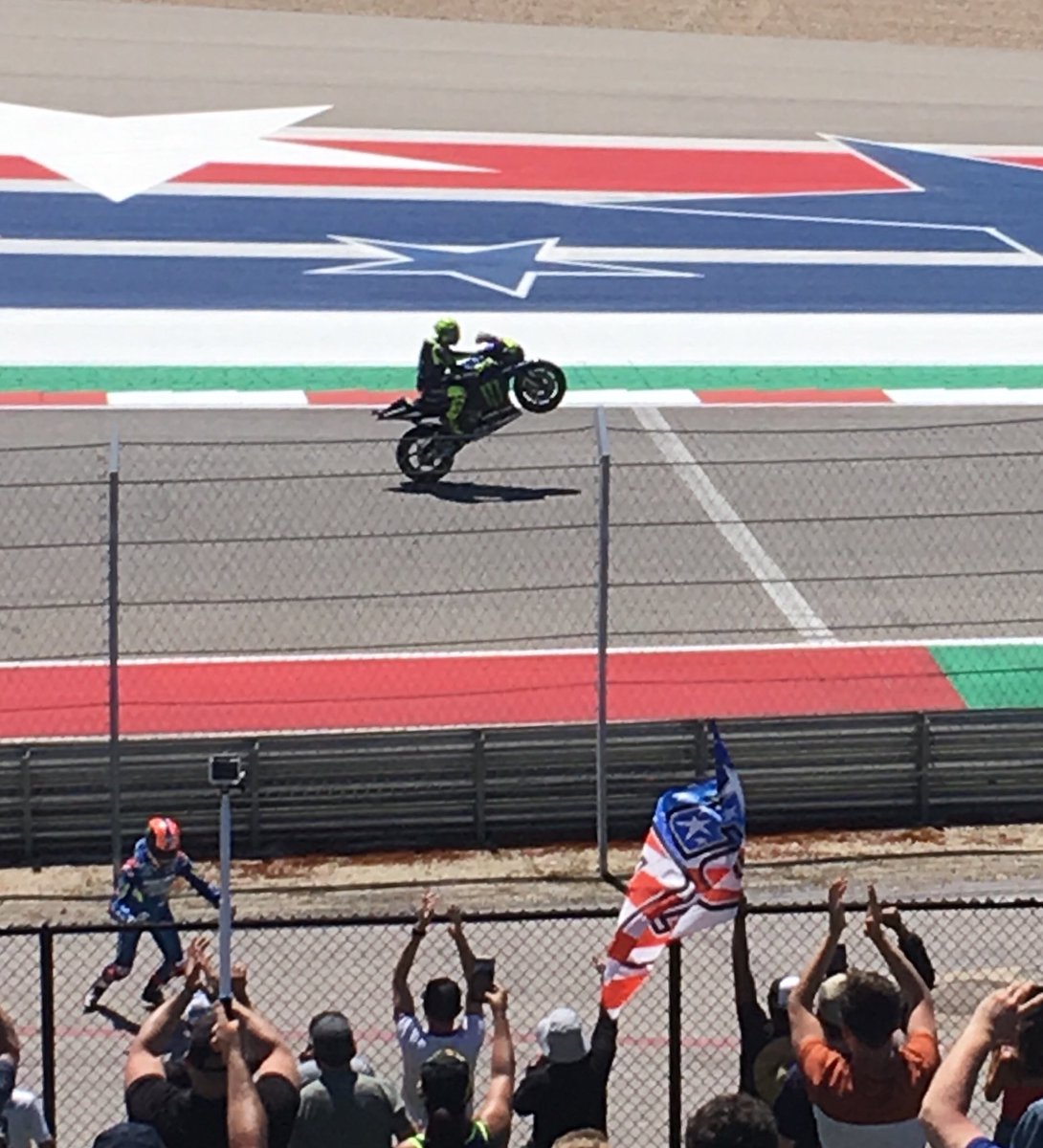 ⁦<a href="/COTA/">Circuit of The Americas</a>⁩ ⁦<a href="/Rins42/">Alex Rins</a>⁩ ⁦<a href="/ValeYellow46/">Valentino Rossi</a> ⁦<a href="/NickyHayden/">Nicky Hayden</a>⁩ . My favorite race pic, that I took. Sums it up nicely for me! ⁦<a href="/MotoGP/">MotoGP™🏁</a>⁩
