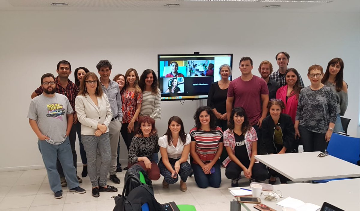 RAdPC's tweet photo. En las instalaciones del @ccdelaciencia, el martes 16 de abril, se desarrolló la Asamblea Anual de la Red Argentina de Periodismo Científico #RADPC, con la participación de asociados de diferentes ciudades del país mediante videoconferencia. 
[Abrimos hilo] https://t.co/q66Ghwd6tA