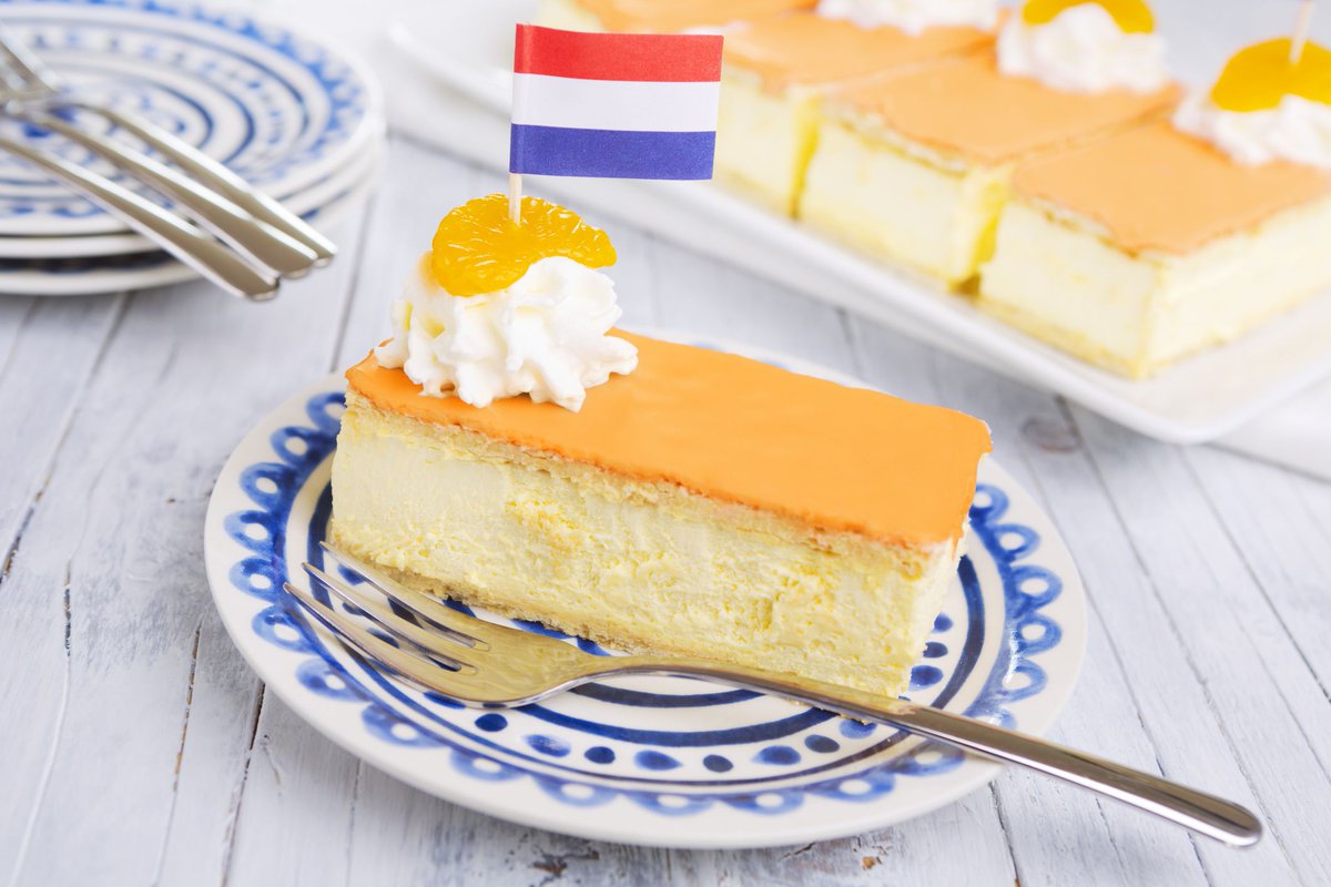 Koningsdag kan niet zonder een oranje tompouce. Bestel ze nu! Ambachtelijk gemaakt in eigen bakkerij. Af te halen op koningsdag. Slechts € 1,- per stuk. Bestellen kan via bakkerij@leidschehoeven.nl of via 0345 – 76 36 72