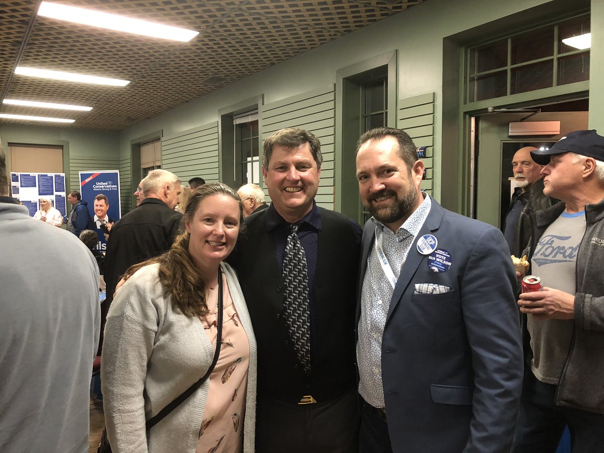 johnwtomkinson's tweet photo. Congratulations to my friend, MLA-Elect @Richard4Alberta!
You will serve #Maskwacîs #Wetaskiwin well. It was an honour to work on your campaign.
ᑭᒉᐊᐧᑲᐣ #RebuildingWithRick https://t.co/iroQUdeYCW