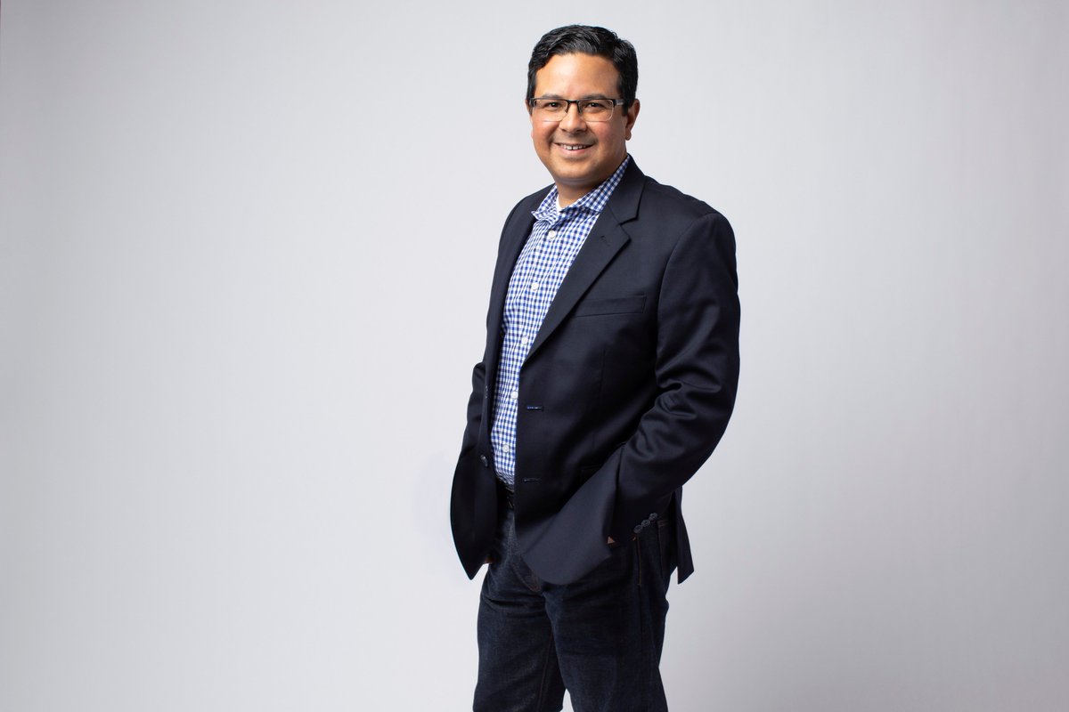 NBBJDesign's tweet photo. Congratulations to Edwin Beltran on his induction to the @IIDA_HQ College of Fellows! This prestigious honor recognizes his leadership within the field and the impact of his work on healing environments around the country. https://t.co/DInSn7U2kv #iidahonors #IIDAcommunity https://t.co/9SCZxhRMNH