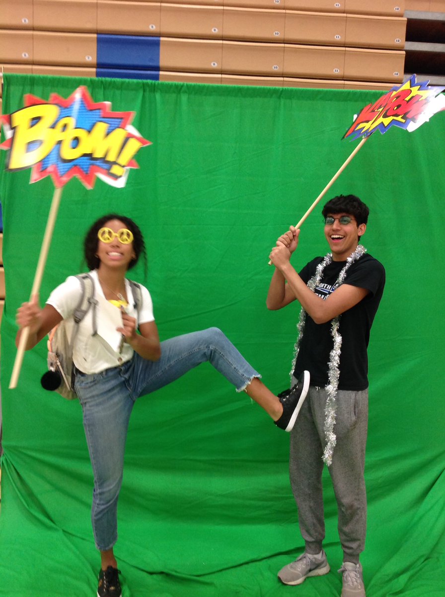 Gigi &amp; Tanay !! #SCNsmiles