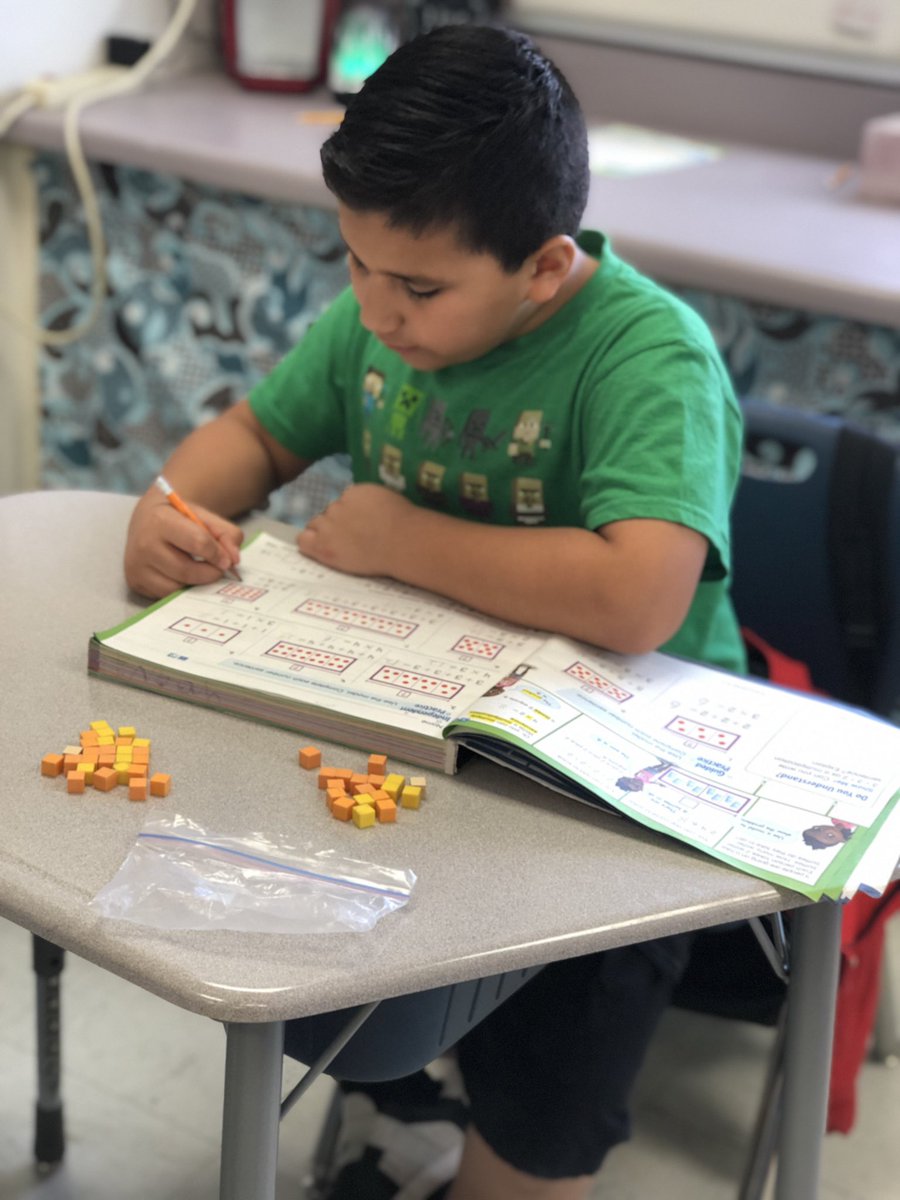 MRico_BMES's tweet photo. We are learning about multiplication through repeated addition by focusing on “ ___ equal groups of___”. The students are building their products and proving their work with manipulatives to bridge the abstract with the concrete. #teamsisd #patriotpride #weknowmath #2ndGrade https://t.co/58Ob0b6FoH