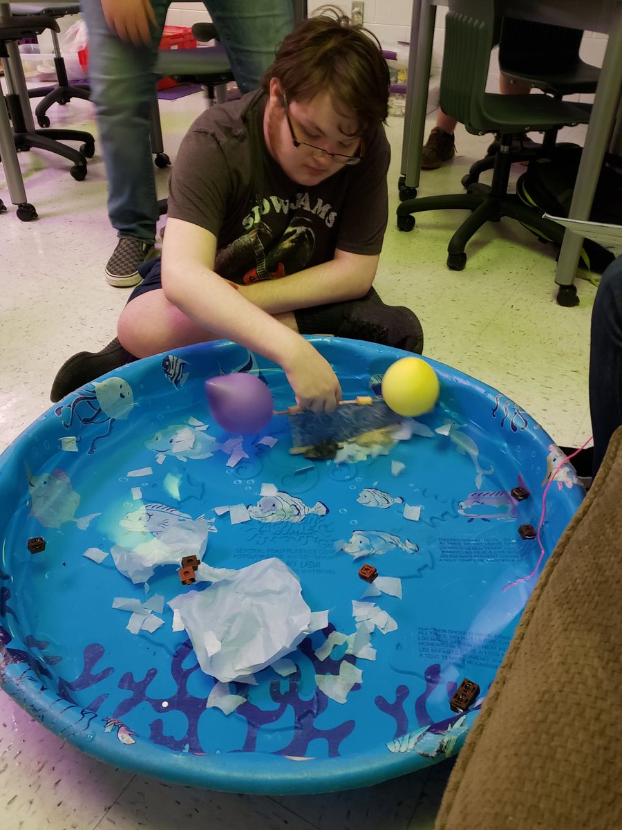 EarthScienceHS's tweet photo. Testing prototypes to clean up the ocean #STEM #Earthscience #plasticocean @MAI_Principal https://t.co/EJWTsqRJ2U