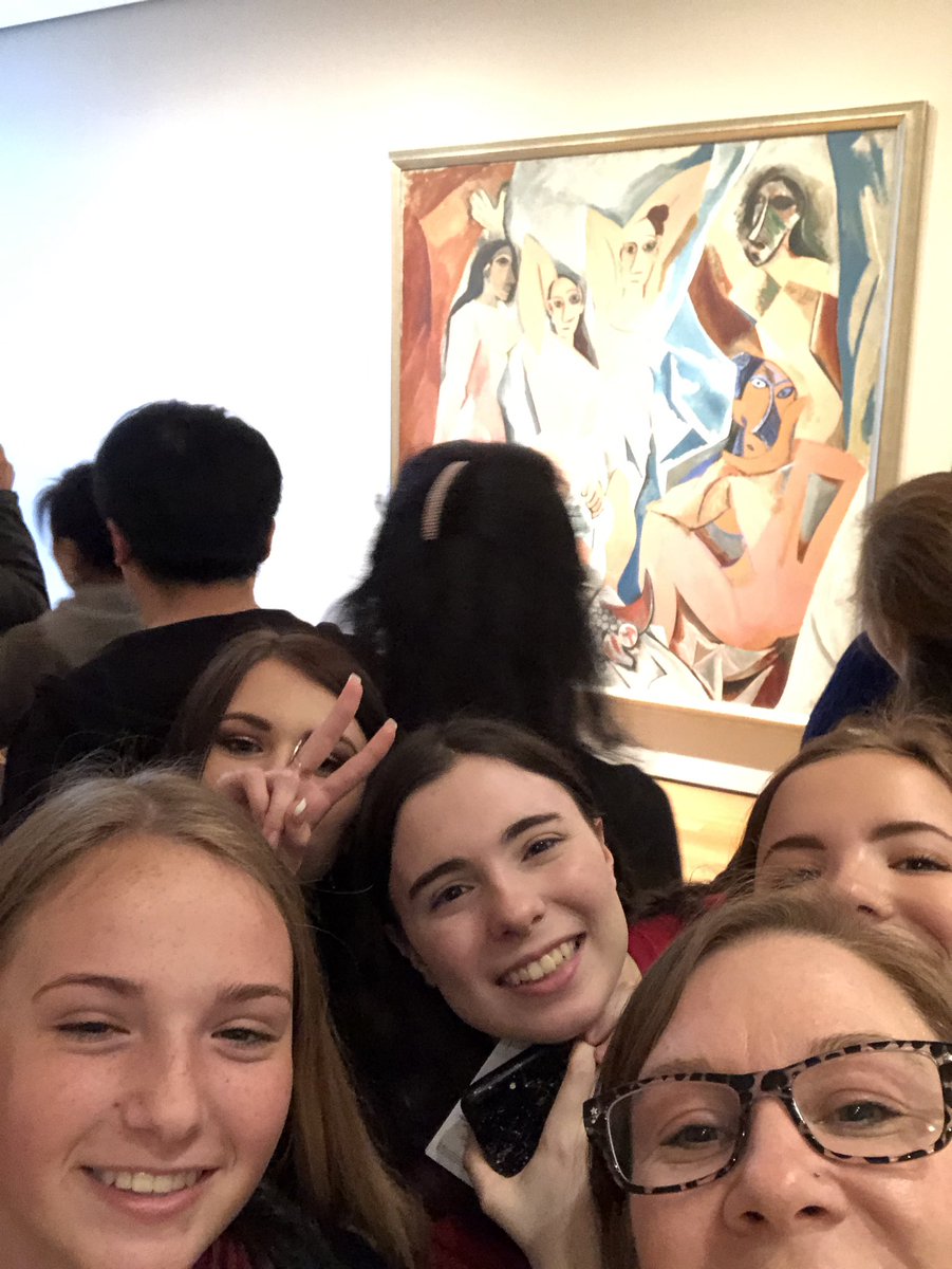 SW_NAHS's tweet image. #NAHSInNYC19 #MoMA  #swhsmustangs  @juliegelsinger @SW_NAHS