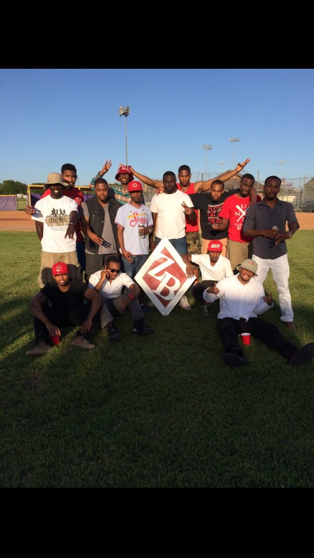 _SmoothieGod's tweet image. Man time flies. I can’t believe it’s been 8 years already. So grateful to be surrounded by these great men! So many great memories and more to come!

#Spring2K11 #KSResurreKtion #ZetaBeta #KAΨ