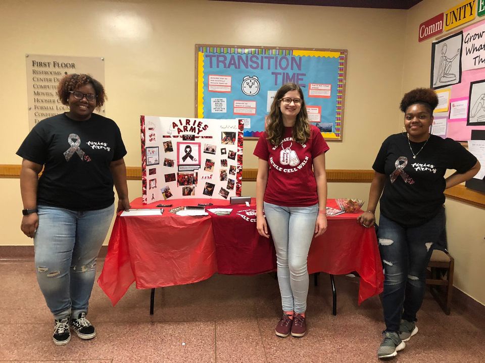 AiriesArmy's tweet photo. Recap from our tabling event‼️ Thank you all for coming out and learning more about our organization and upcoming events! 😁 Stay tuned for more from Airies Army 😉⛑🙌🏽 https://t.co/7kFTE2Ai9a