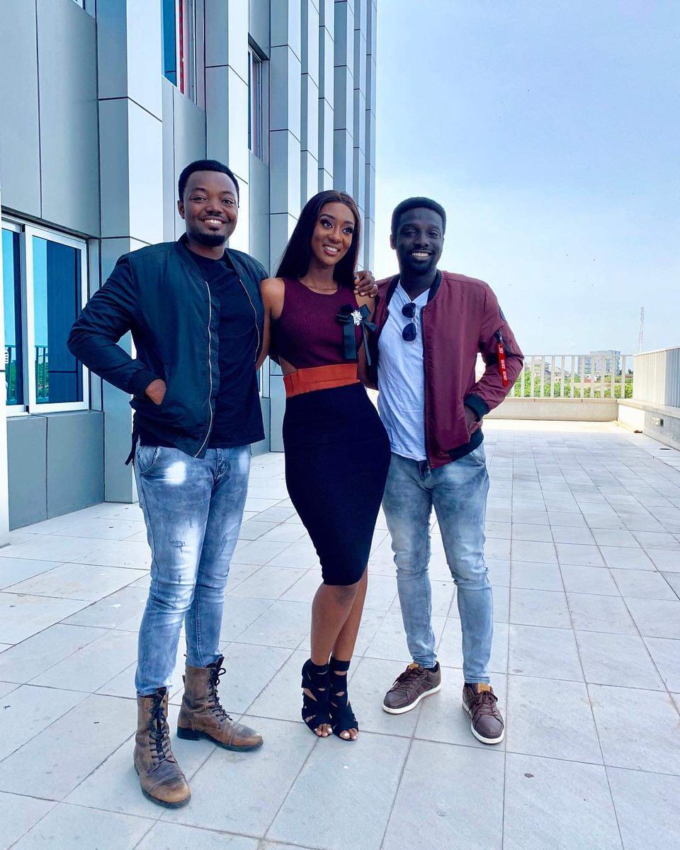 Vbuqsworld's tweet photo. Few minutes ago on #RhythmsLive on GhOneTv
@preachersgh โ Regina discussing 'HALLELUYAH PRAISE' happening this Sunday at the Marina Mall.
It's freeeee, come thru let's connect cc @FansOfPreachers
โชVPJ https://t.co/iWNa4wgdKV