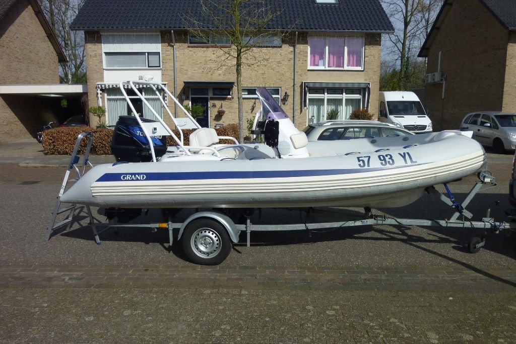Mooie Rubber speedboot aangeboden: 

bootkopen.nl/a/rubberboten-…

#boottekoop #bootkopen #botenmarkt #motorboot #speedboot #zomertijd #boten #varen #watersport #lente #zomer #tekoop #rubberboot #rib  #boot