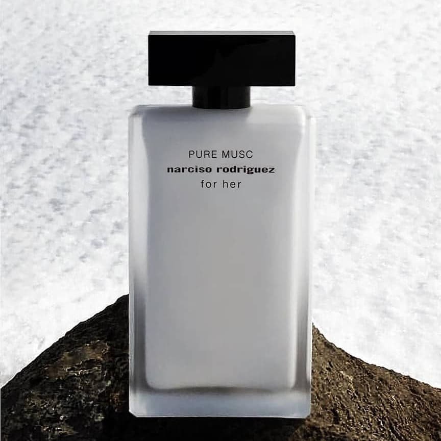 essenza_ng's tweet photo. Narciso Rodriguez Pure Musc for the confident, self-aware and intelligent woman. Purely addictive scent!
#puremusc #forher #narcisorodriguezparfums #giftideas #perfumeoftheday #perfumelovers #essenzang https://t.co/HwvszbSwal