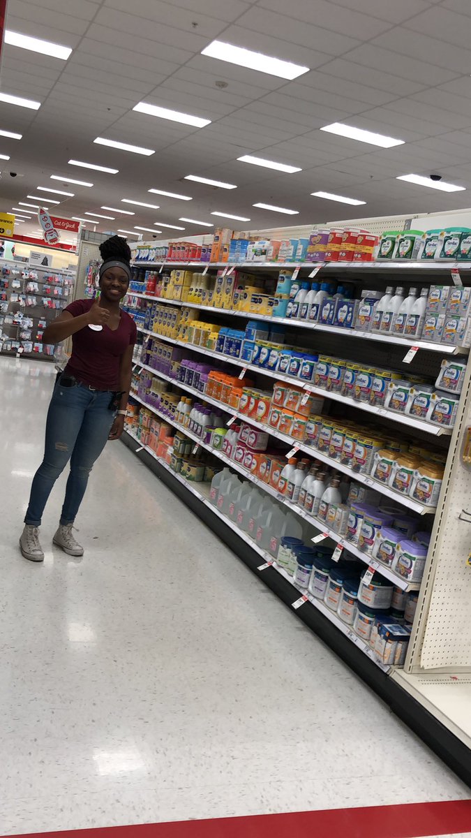 Amazing work on a truck day. Rocky showing business ownership in infant hard-lines!!!  #modernization #rockyknockinfantsout @JP2254 <a href="/nostlund04/">Nicholas Ostlund</a> <a href="/jamaal_edwards/">Jamaal Edwards</a>