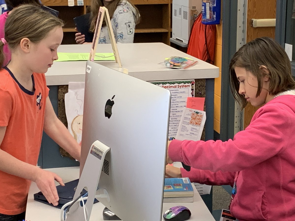 yourmediacenter's tweet photo. Congratulations to Caroline who won Media Clerk for an hour @MillburnMustang @MillburnPTO24 @lkctaxi She did an amazing job! #d24inspires https://t.co/LGNrBhinkh