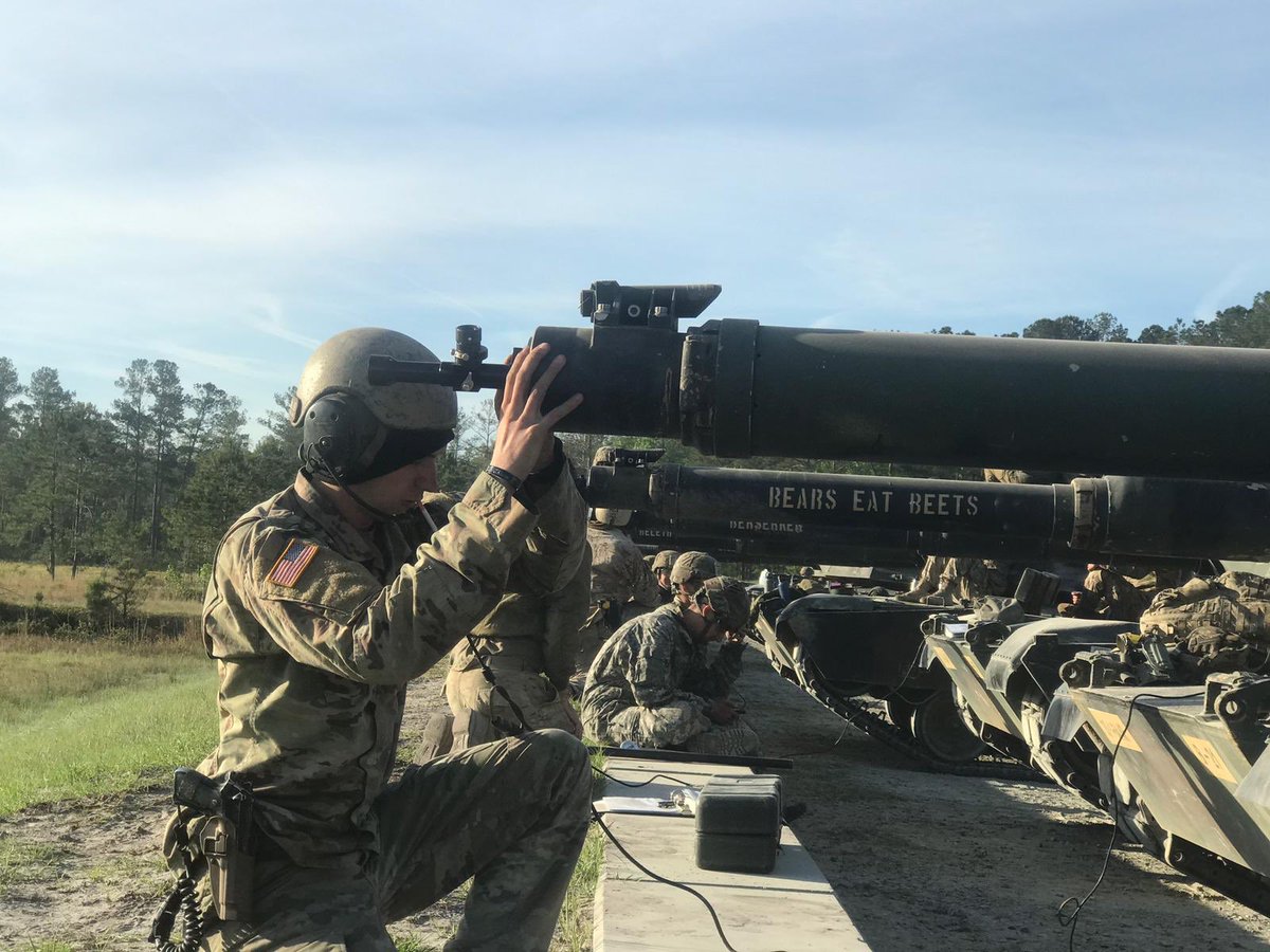 Desert_Rogues's tweet image. Black Knights B/1-64 AR BN starting early this morning. Bravo Company is about to qualify and complete Table 6.

#RaidersFirst #ArmyStrong #BlackKnights #ROTM #WePierce