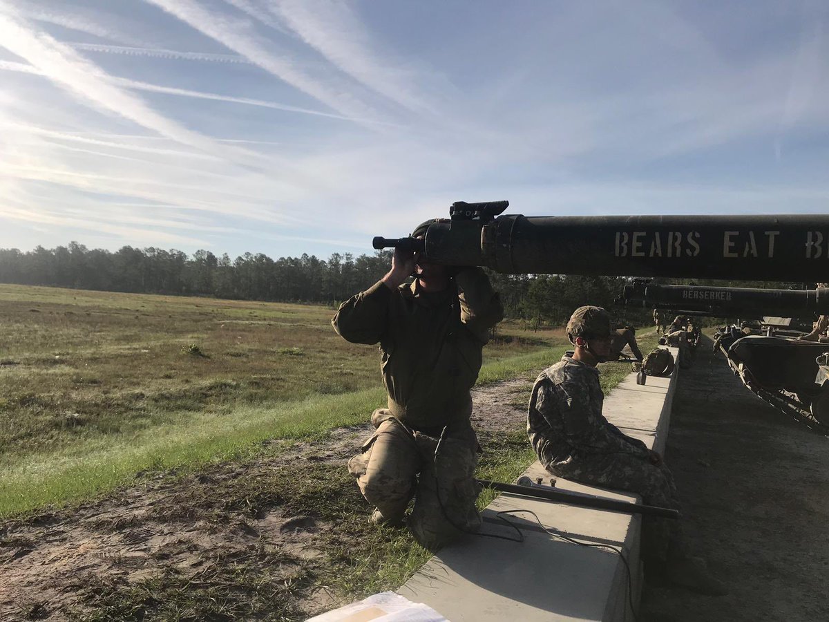 Desert_Rogues's tweet image. Black Knights B/1-64 AR BN starting early this morning. Bravo Company is about to qualify and complete Table 6.

#RaidersFirst #ArmyStrong #BlackKnights #ROTM #WePierce