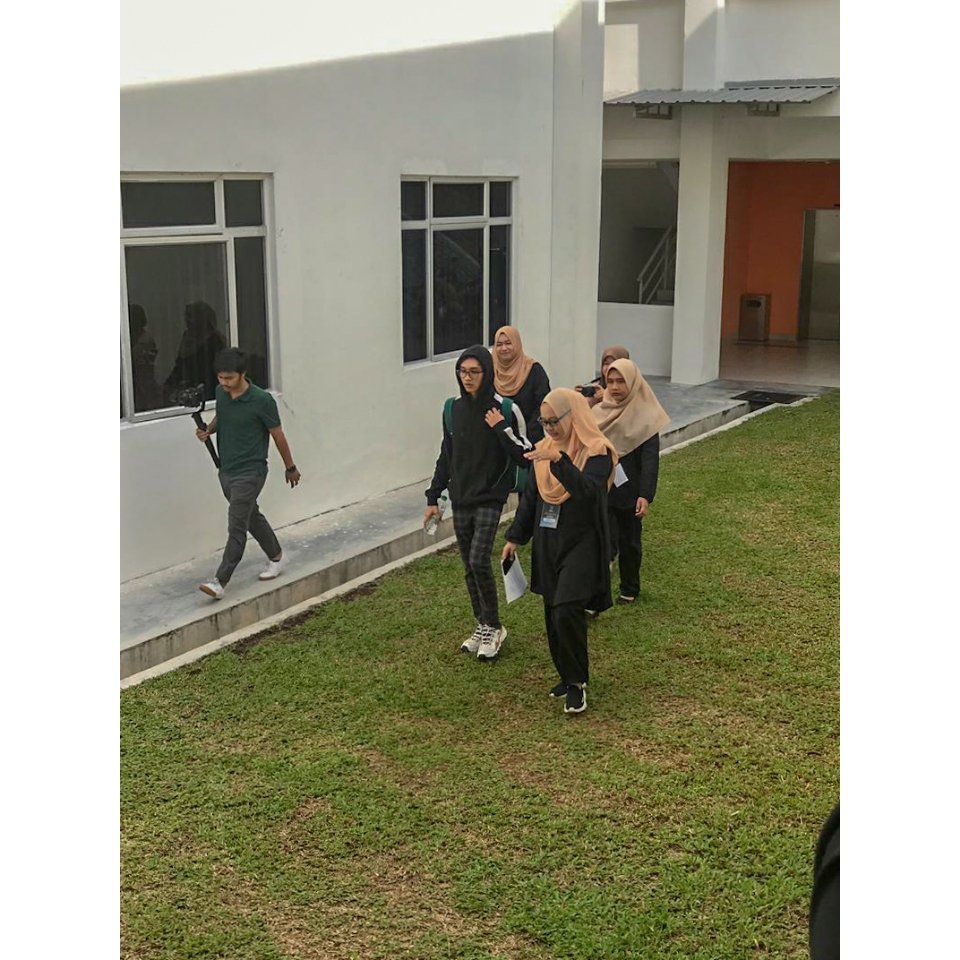 AthirahAnnuar_a's tweet image. Simpan sini buat kenangan.. Satu pencapaian besar buat saya sebagai seorang mahasiswi dan akan diingati sampai bila-bila❤
@slurpee_crank 
#systemintelligence