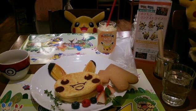 FizzySodaWave's tweet photo. Pokémon cafe is good and I wish to go there one day just to see these guys https://t.co/fYbymWo790