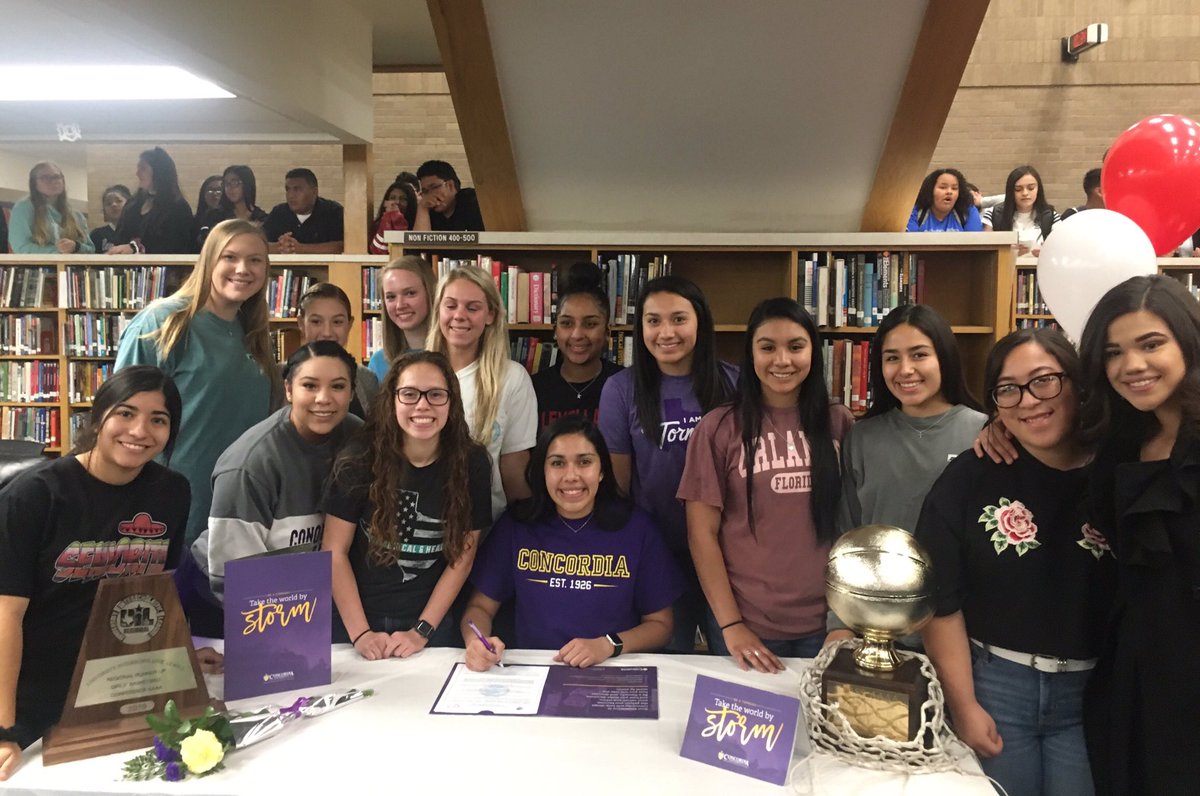 claybarnett22's tweet photo. So proud of what Nat has been able to accomplish the last couple of years! From knee surgery to a TABC All State player! Concordia is lucky to sign a player like you! #designedtogofar. #proudcoach #alwaysaloboette https://t.co/2SjtyxdnwY