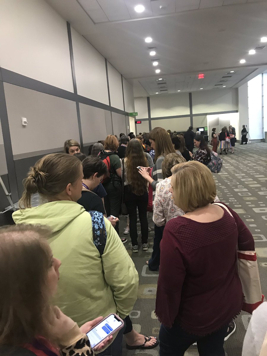 Anxious to hear <a href="/MrSchuReads/">John Schu</a> this morning and so is everyone else! #txla19 #WAExcels