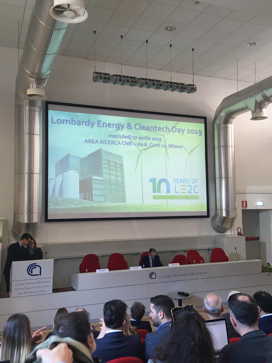 BiagioLongoRP's tweet photo. È ancora possibile per le #utility coniugare il bene comune con le strategie d'impresa? Assolutamente sì. Se nella gestione viene assunto il criterio della #sostenibilità
Lo ha sottolineato oggi #GiuseppeViola intervenendo a #10yearsofLE2C @ConfserviziLomb @UtilitiesPress https://t.co/pfUzF09tlO