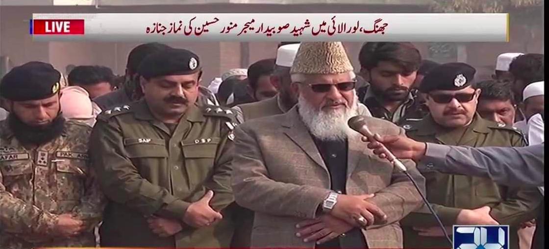 Photo from Jan 2019 of Ludhianvi leading the funeral prayers of Subedar Major Munawar who was killed during service in an attack in Loralai  https://m.facebook.com/story.php?story_fbid=284538255587250&id=1104548746358812 (5/n)