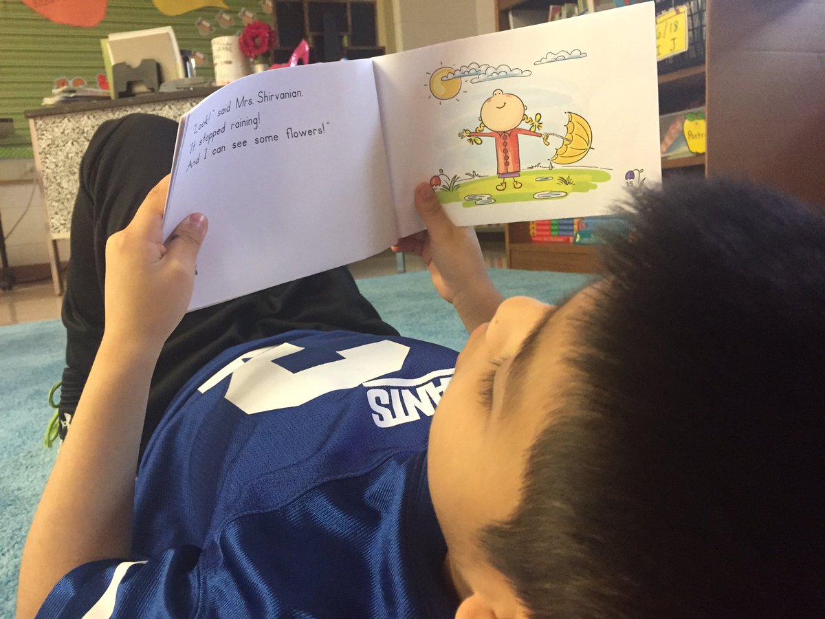 MrsShirvanian's tweet photo. I always wanted to see my name in a book. @pvalleybooks #bookbuilder #engagement #motivation https://t.co/k7YCPTVh9J