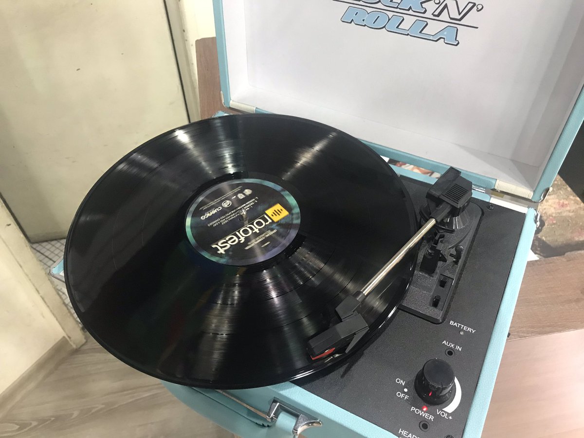 Rotofest's tweet image. No te quedes sin tu Disco Oficial del Rotofest [Stock Limitado ]
puedes conseguirlo en los locales de Cu Gallery y GShop ( Centro Comercial el Vergel ) 
#Rotofest #DiscoVinilo