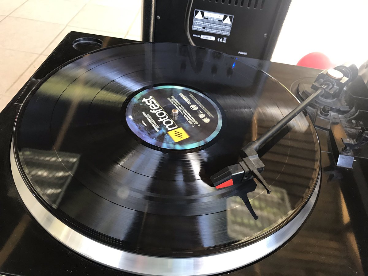Rotofest's tweet image. No te quedes sin tu Disco Oficial del Rotofest [Stock Limitado ]
puedes conseguirlo en los locales de Cu Gallery y GShop ( Centro Comercial el Vergel ) 
#Rotofest #DiscoVinilo