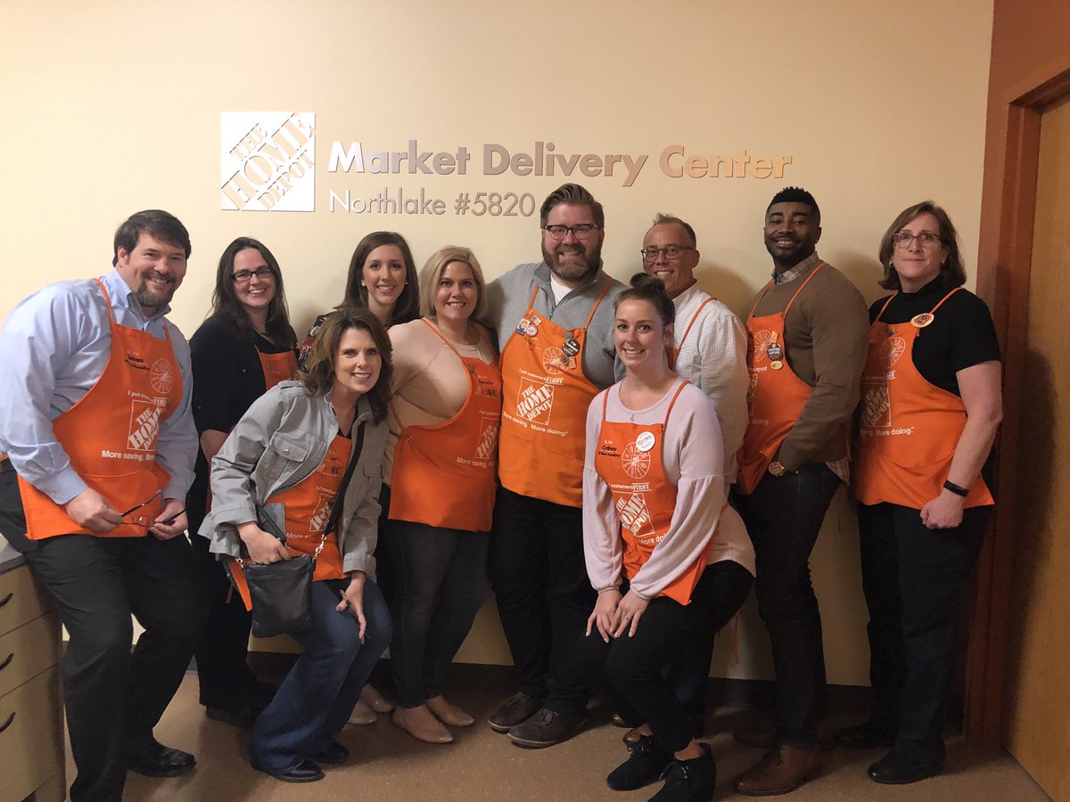 Barry Baker (@barrybaker2) on Twitter photo Excited to see the future of supply chain! #BuilttoBringIt @acbruning @eschoenTHD <a href="/Mcgalec99/">Kelly Schnatter</a> <a href="/THDJamesC/">James Cade</a> @DanielleDolina <a href="/HomeDepotCareer/">Home Depot Careers</a> Excited to see the future of supply chain! #BuilttoBringIt @acbruning @eschoenTHD <a href="/Mcgalec99/">Kelly Schnatter</a> <a href="/THDJamesC/">James Cade</a> @DanielleDolina <a href="/HomeDepotCareer/">Home Depot Careers</a>