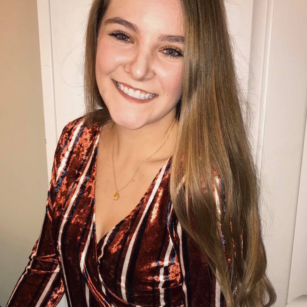 Meet <a href="/MattieWalker_/">Mattie Walker</a>! Mattie is a freshman psychology major. She has been working as a Bear Necessities cashier since January 2019. Her favorite thing about Missouri State is the public affairs emphasis! #CitizenBear 🗺

Thank you for everything you do, Mattie! 🐻