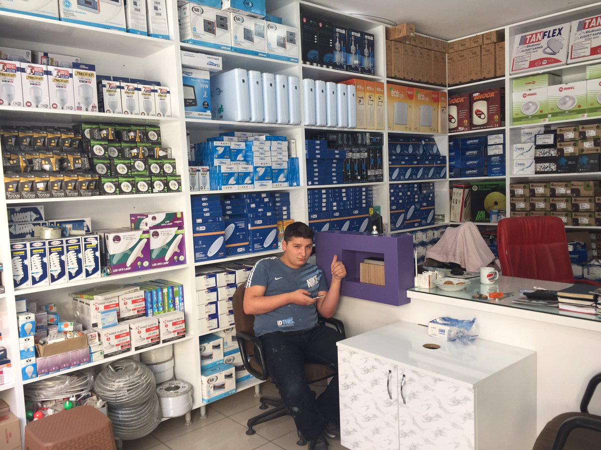 ALO 7/24 AYYILDIZ ELEKTRİK OLARAK TÜM DENİZLİ HAKKININ ELEKTİRİK SU TESİSATINDA 7/24 HİZMET VERMEKTEYİZ SİZ İSTEYİN BİZ SİZE HİZ ➡️ 7/24 Bizimle İletişime Geçebilirsiniz! ☎️ +90 530 684 1535 🖥️ alo724ayyildizelektrik.com 📞 +90 530 684 1535