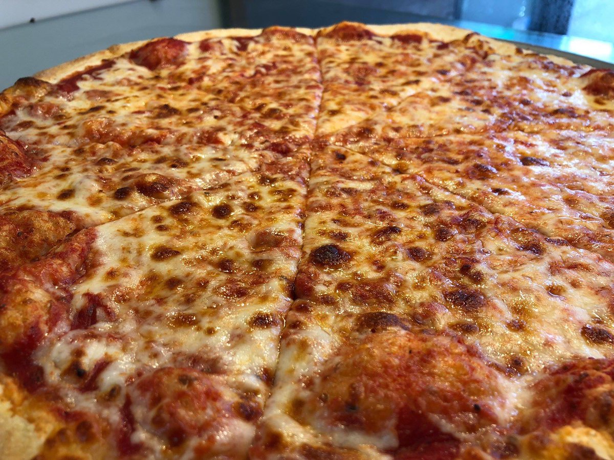 PizzaTugos's tweet photo. Today is the LAST HALF PRICE PIZZA WEDNESDAY! Dine-In or Carry Out ONLY. Call 410-524-2922 to place a pick-up order or stop by and see us!
#pizzatugos #pizza #halfprice #lastone #summeriscoming #craftbeer #taproom #westoceancity #ocmd #berlinmd #oceanpines #oclocal https://t.co/x0TlQTZEG6